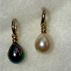 Vermeer-style earrings from New York Metropolitan Museum.